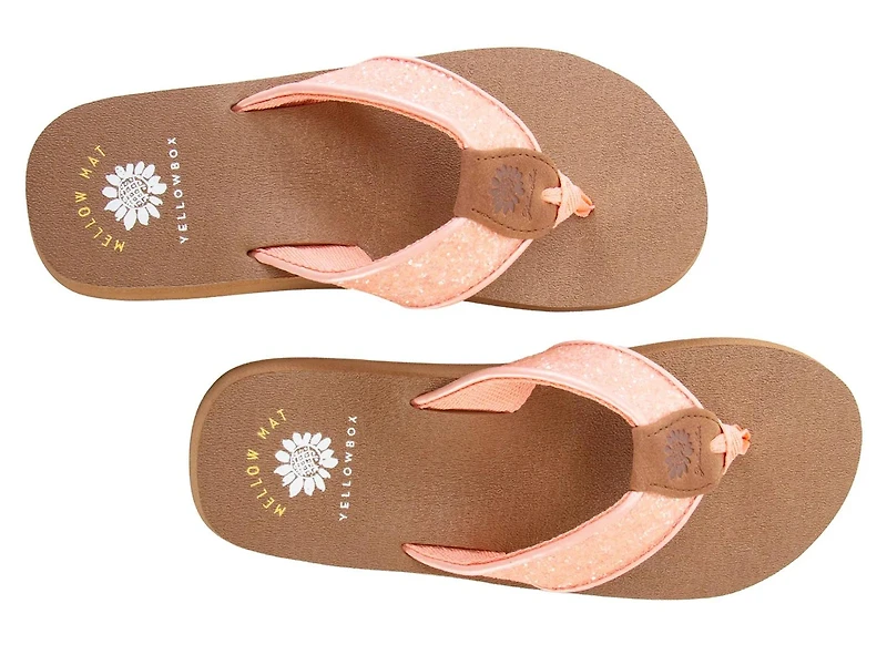 Naseem Sandal