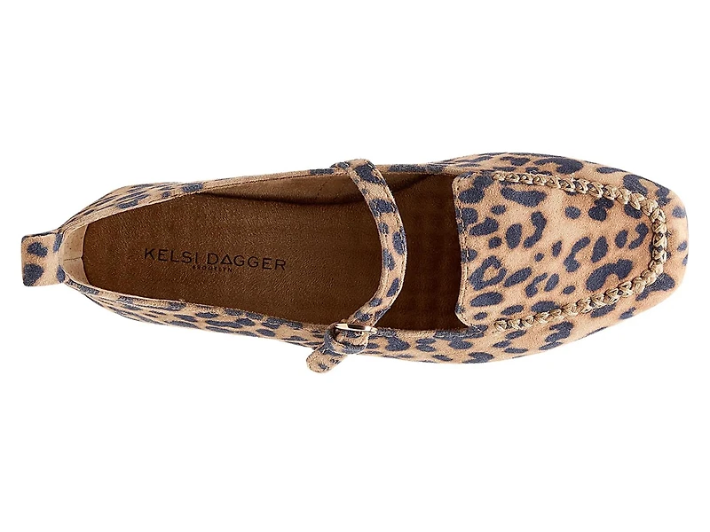 Ferry Mary Jane Flat