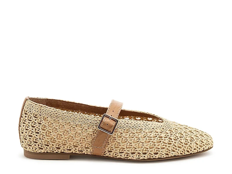 Freya Mary Jane Flat
