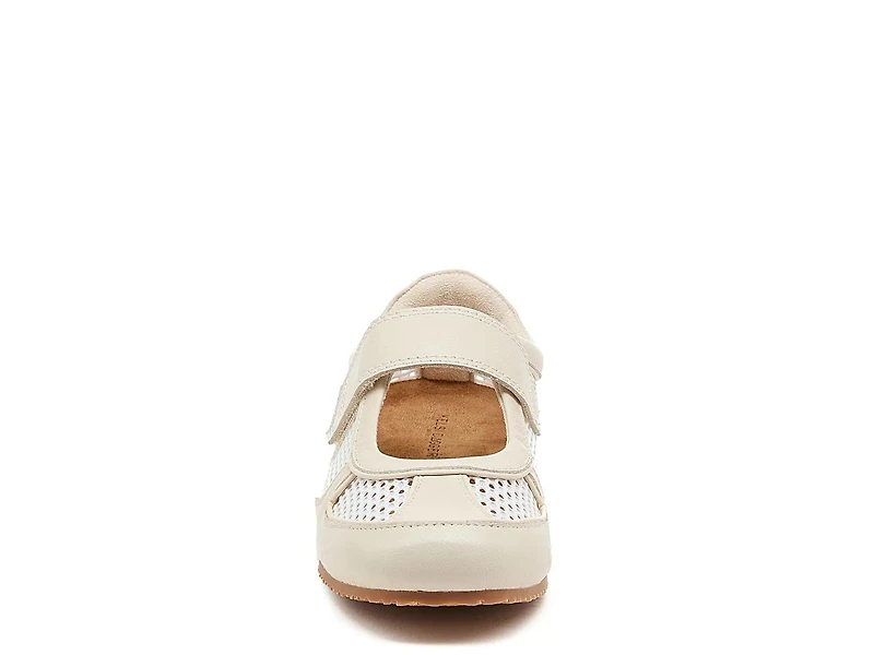 Swish Mary Jane Sneaker