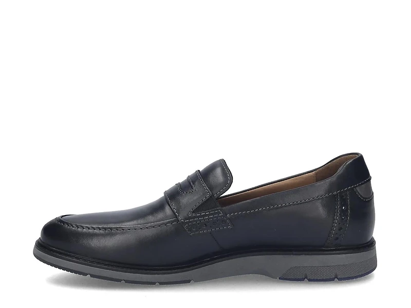 Stuart 06 Penny Loafer