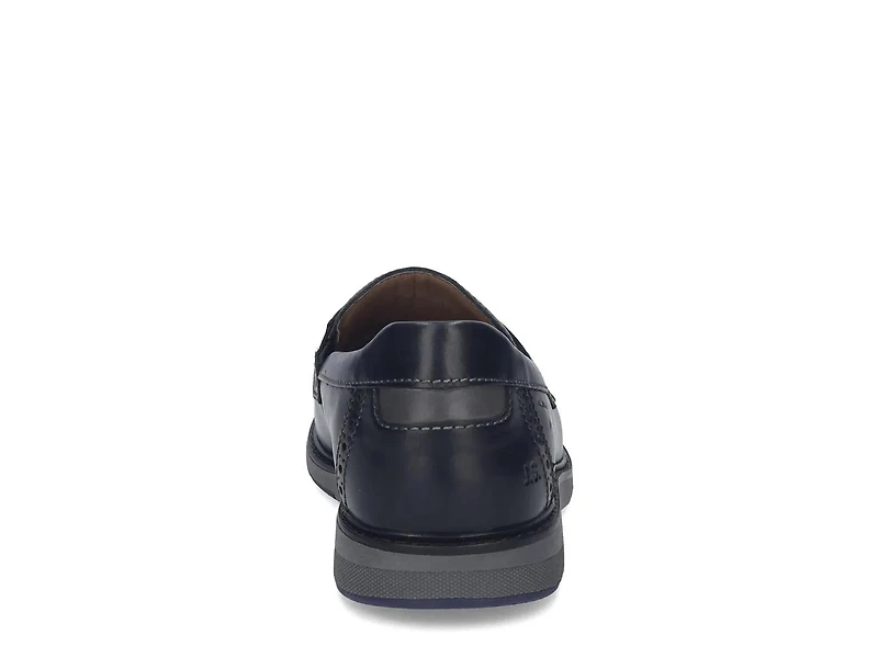 Stuart 06 Penny Loafer