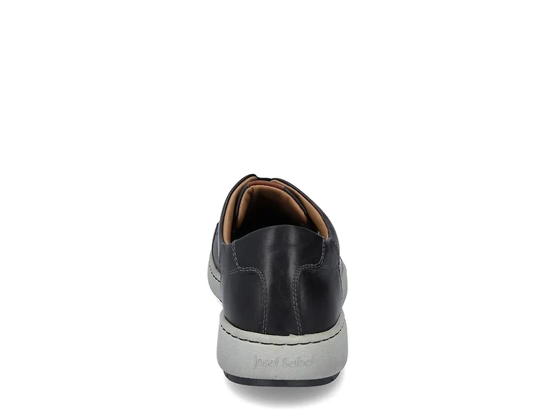 David 03 Sneaker