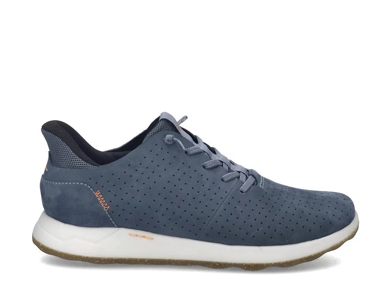 Clint 02 Slip-On Sneaker