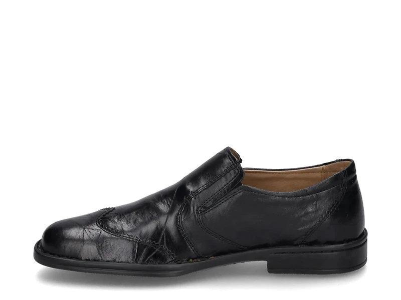 Douglas Wingtip Loafer