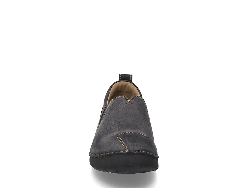 Fergey 49 Slip-On