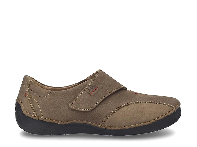 Fergey 68 Slip-On