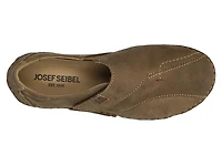 Fergey 68 Slip-On