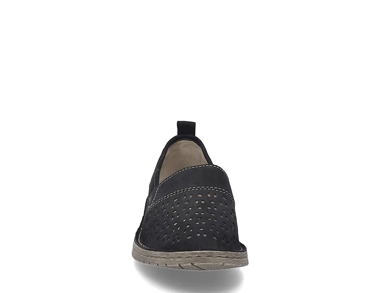 Sofie 27 Slip-on