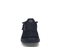 Megan 09 Sneaker