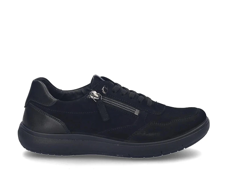 Megan 09 Sneaker