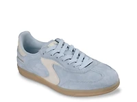 Hotshot Varsity Crew Sneaker