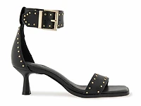 Freya Sandal