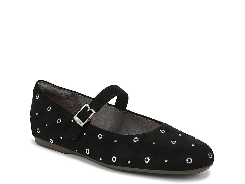 Wexley Jane Mary Flat