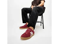 Dash Sneaker