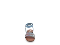 Cameena Sandal
