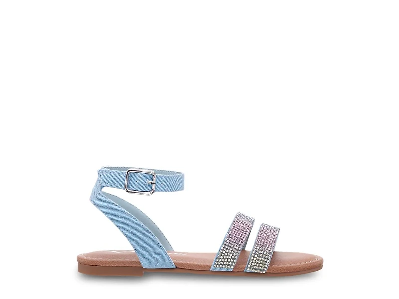 Cameena Sandal