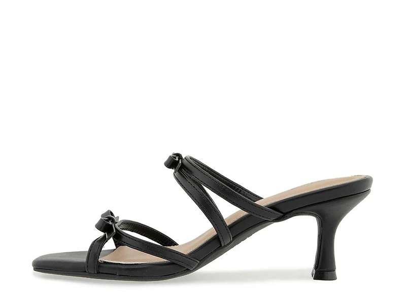 Cynthia Sandal