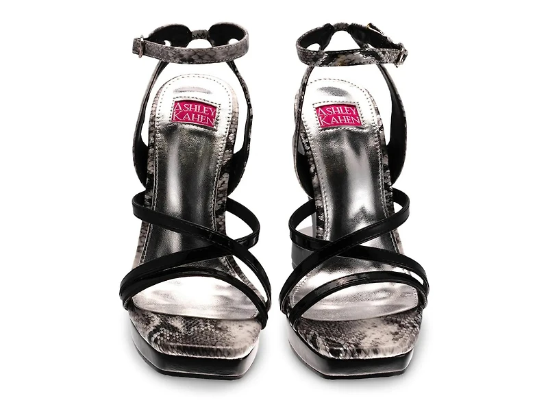 Mamamia Wedge Sandal