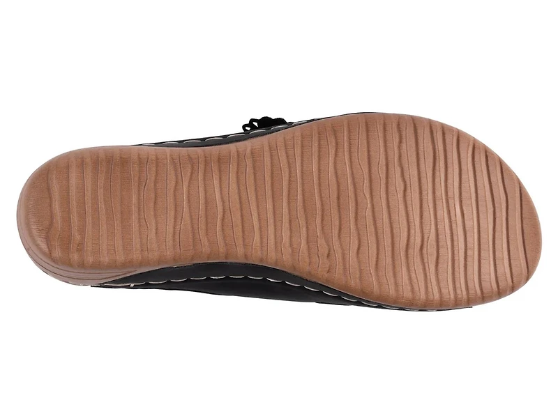 Raelyn Wedge Sandal