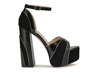 Avele Platform Sandal