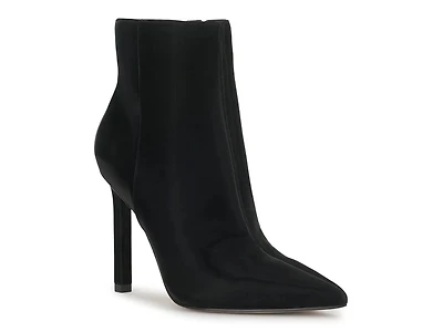 Debia Bootie