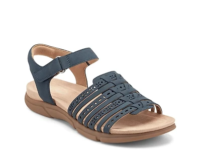 Mandie Sandal