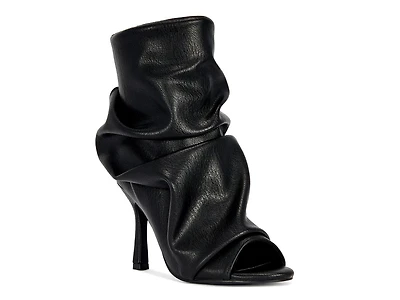 Apex Sandal