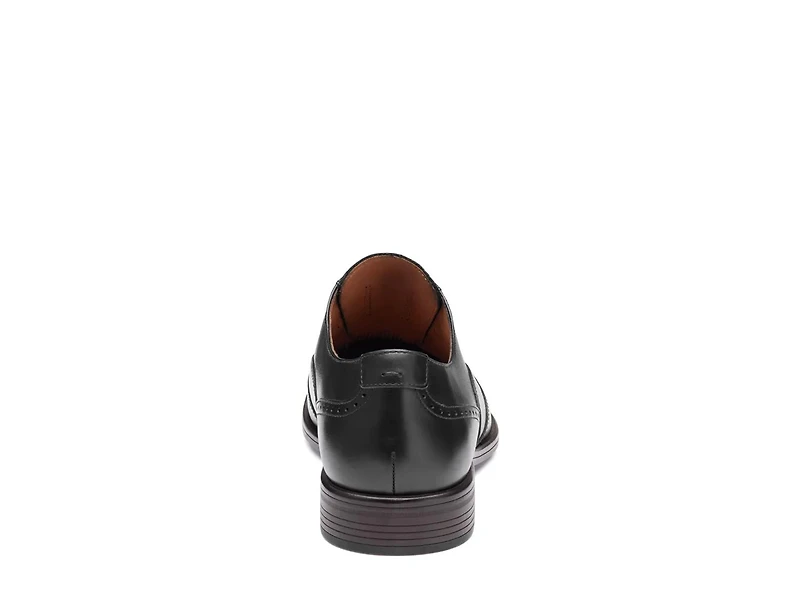 Reeve Wingtip Loafer