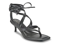 Yoyo Sandal