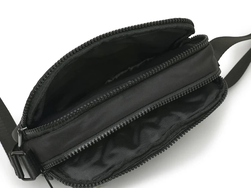 Mia Cosmopolitan Crossbody Bag