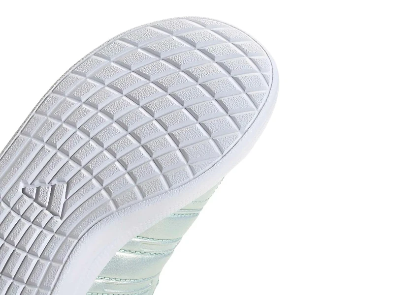 Lightorama Court Light-Up Sneaker