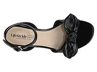 Nola Sandal