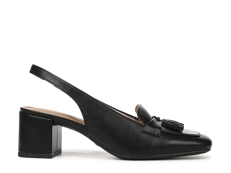 Clarissa Pump
