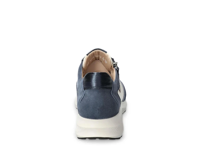 Kim Sneaker