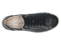 Nikita Sneaker