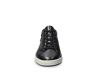 Nikita Sneaker
