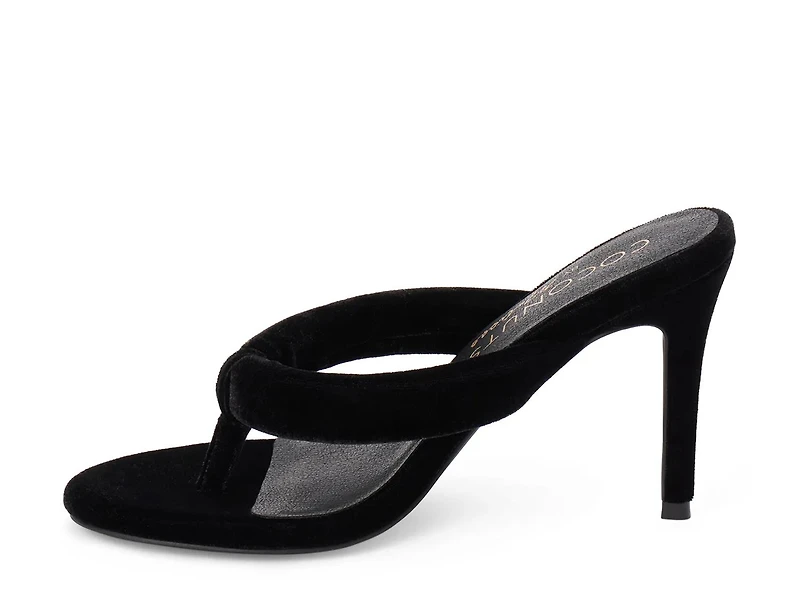 Calvin Sandal