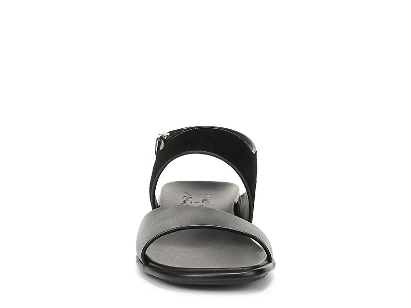 Brie Sandal