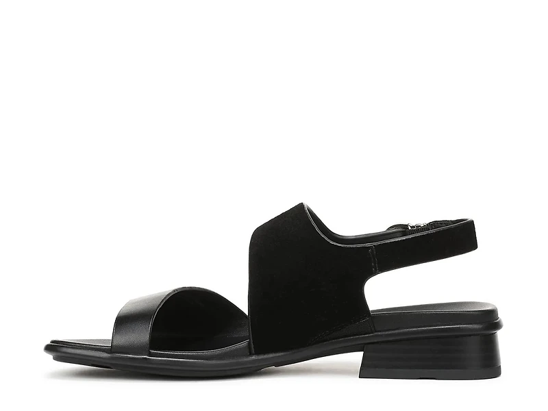 Brie Sandal