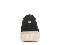 Turner-Lace Sneaker