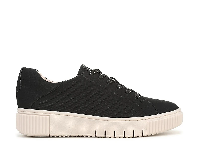 Turner-Lace Sneaker