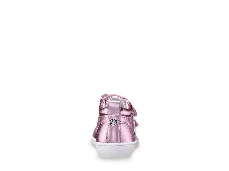 Brinkly Sneaker