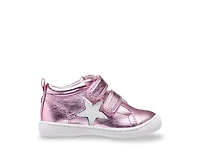 Brinkly Sneaker