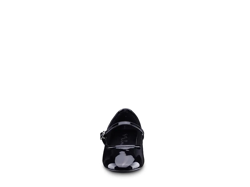 Nicola Mary Jane Flat