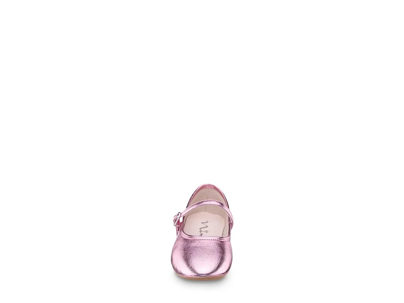 Nicola Mary Jane Flat