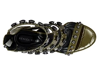 Antonia Sandal