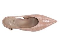 Elaine Pump
