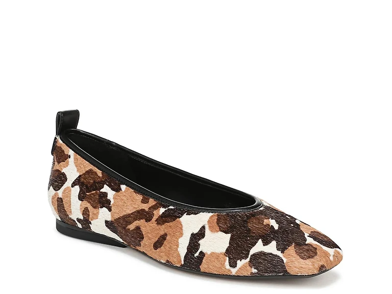 Carla Flat