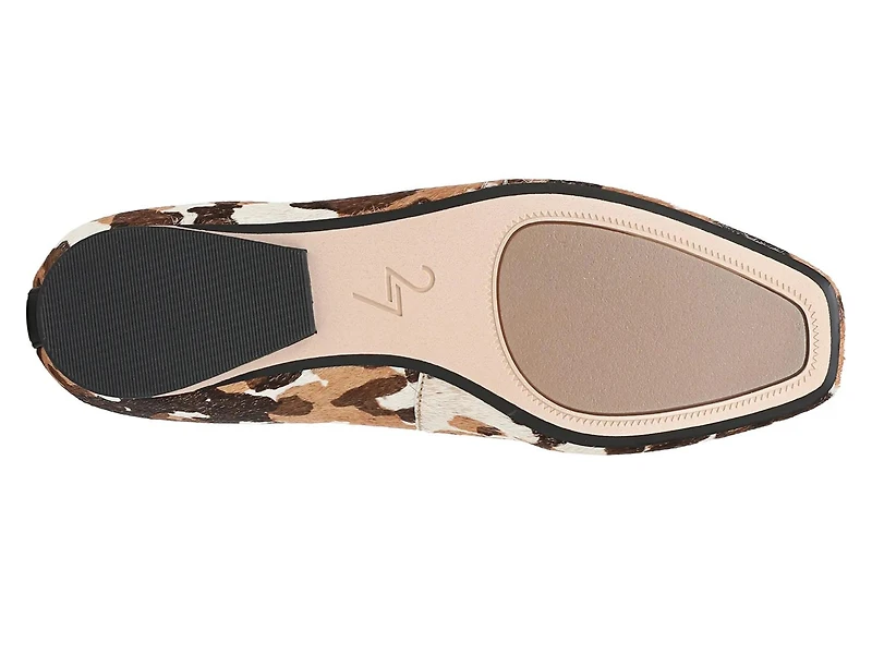 Carla Flat